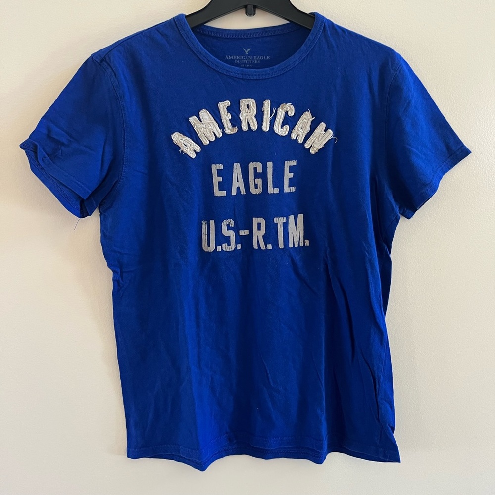 American Eagle T-shirt